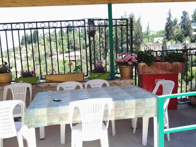 Rosary Sister Guest House Ein Karem Gerusalemme Esterno foto